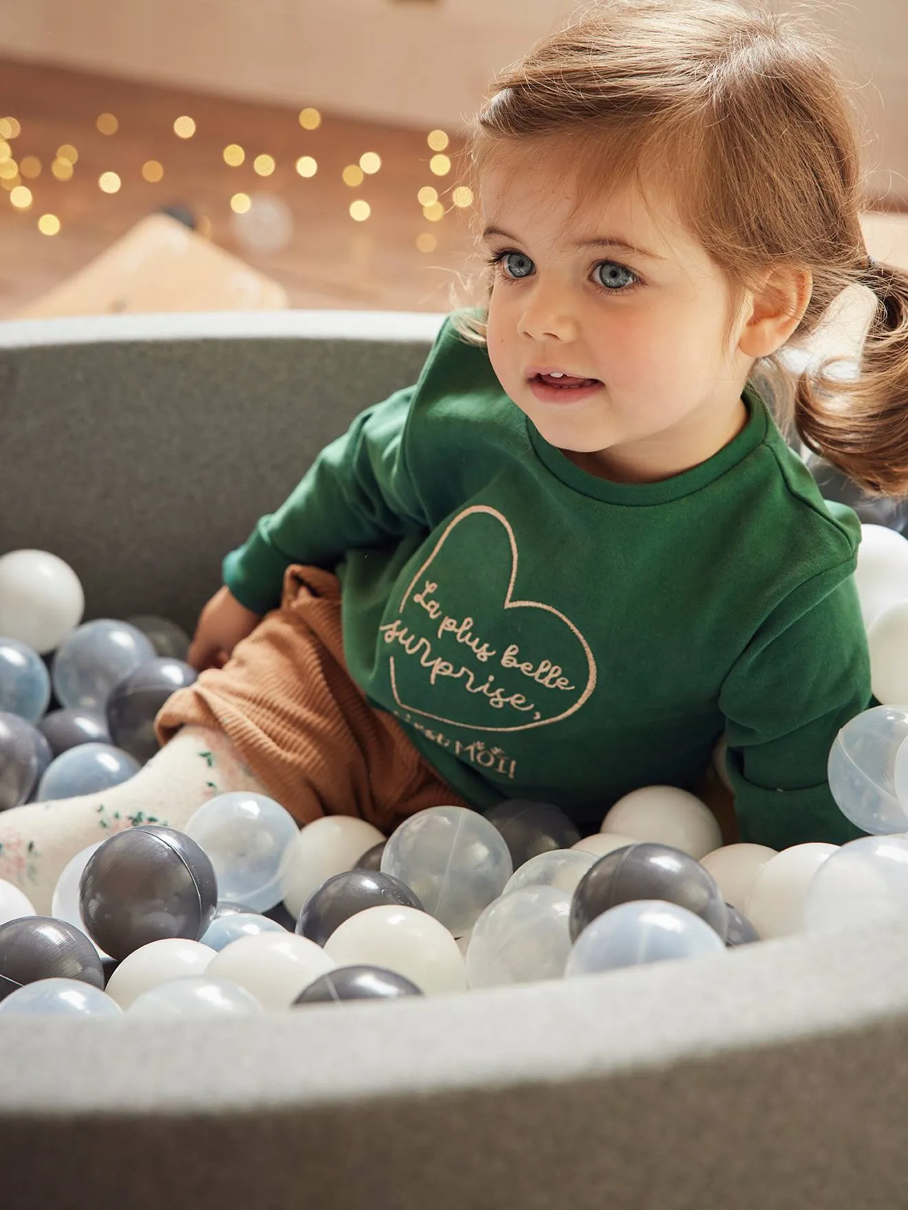 Foam Ball Pit + 200 Balls